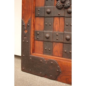 重厚鉄金具総欅格子蔵戸　W553 