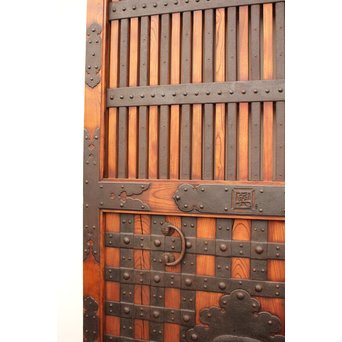 重厚鉄金具総欅格子蔵戸　W553 