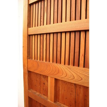 重厚鉄金具総欅格子蔵戸　W553 