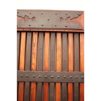 重厚鉄金具総欅格子蔵戸　W553 