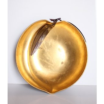 猩々堂紹美造 黄銅鎚起 桃式白金箔 菓子器　K567 