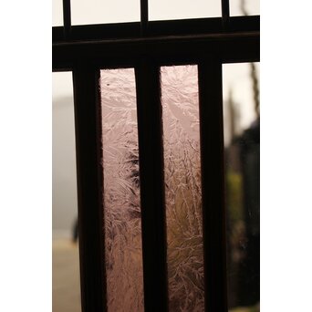 ピンクにかわガラスの格子付総欅ガラス戸 2枚1組　GD1072Y 