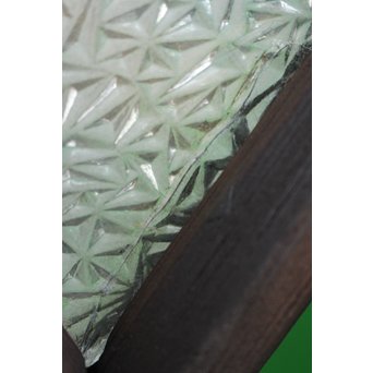 ダイアカット緑色ガラス戸 4枚1組　GD1073 クラックが補修されております