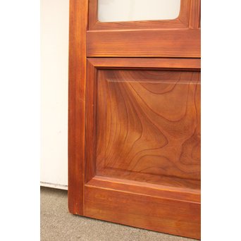 二段階観音ガラスドア　GD1084 