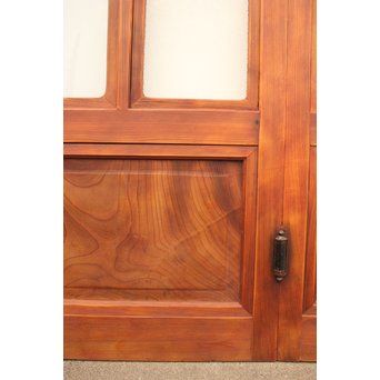 二段階観音ガラスドア　GD1084 