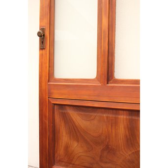 二段階観音ガラスドア　GD1084 