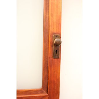 二段階観音ガラスドア　GD1084 