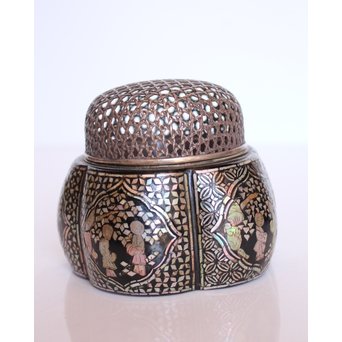 阿古陀型 螺鈿/青貝入香炉　Q002 