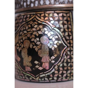 阿古陀型 螺鈿/青貝入香炉　Q002 