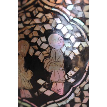 阿古陀型 螺鈿/青貝入香炉　Q002 