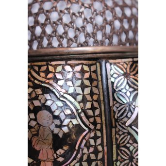 阿古陀型 螺鈿/青貝入香炉　Q002 