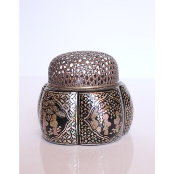 阿古陀型 螺鈿/青貝入香炉　Q002