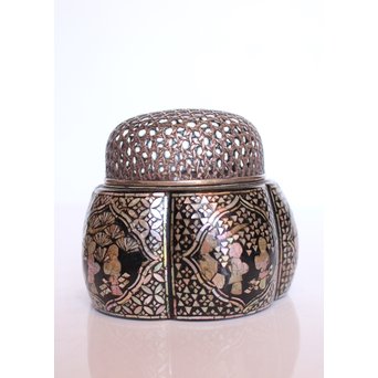 阿古陀型 螺鈿/青貝入香炉　Q002 