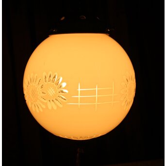 白被 外切子球体電笠　A1807Y 