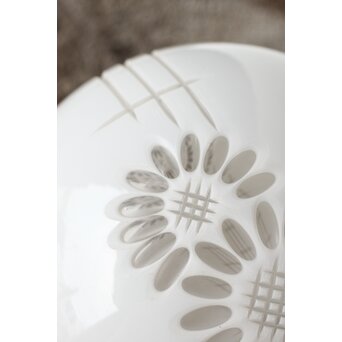 白被 外切子球体電笠　A1807Y 