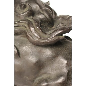 市岡紫雲 玉獅子置物　M017 