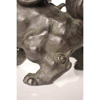 市岡紫雲 玉獅子置物　M017 