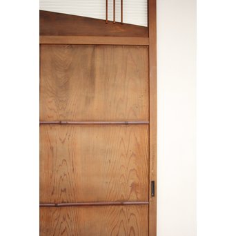 一対のデザイン雪隠戸 2枚1組　GD1110 