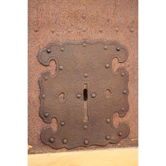 侘朽ちた鉄板 細身格子蔵戸　W588 