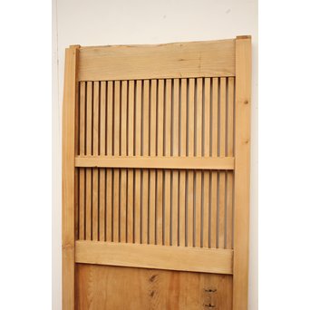 侘朽ちた鉄板 細身格子蔵戸　W588 