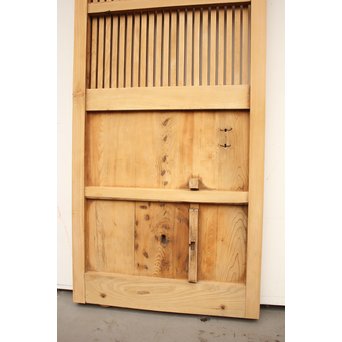 侘朽ちた鉄板 細身格子蔵戸　W588 