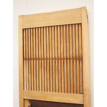 侘朽ちた鉄板 細身格子蔵戸　W588 