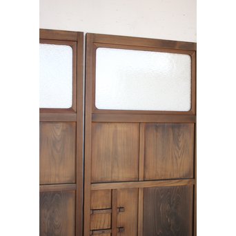 プレスガラスの一対雪隠戸 2枚1組　GD1118YD 