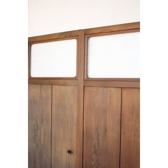 プレスガラスの一対雪隠戸 2枚1組　GD1118YD 