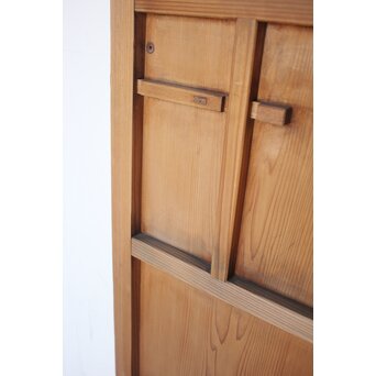 シンプルなプレスガラス雪隠戸　GD1120 