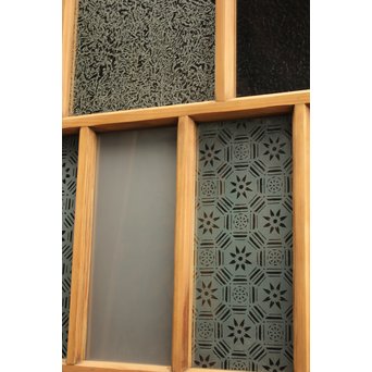 多種ガラス戸　GD1138 