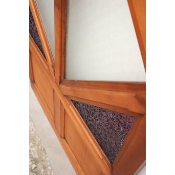 プレス紫色ガラス建具　GD1141 