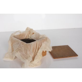 大饗仁堂 備前手捻湯冷　P022 