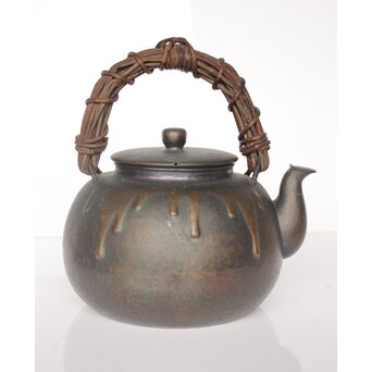 玉川堂 鎚起銅製 甕垂文湯沸/銅瓶 アケビ蔓弦　M042 