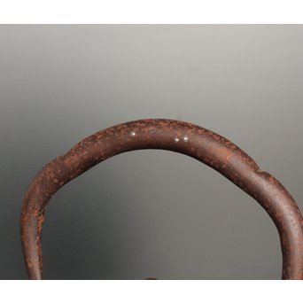 金龍堂大國/大国造 特別底款 日ノ丸形象嵌入饕餮紋鉄瓶　M047 