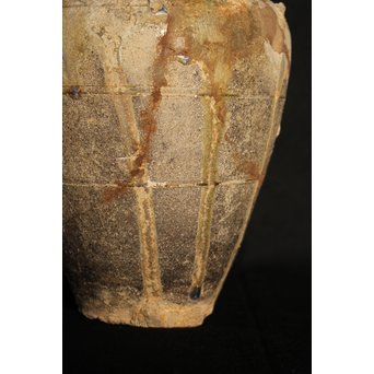 古常滑三筋壺　P040 