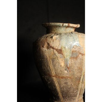 古常滑三筋壺　P040 