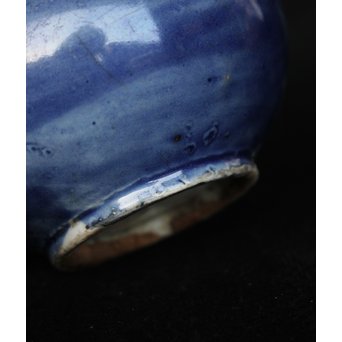 李朝 白磁瑠璃地 刷毛目丸壷　P044 