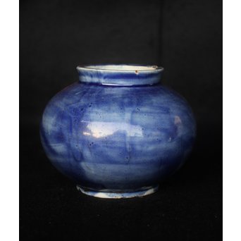 李朝 白磁瑠璃地 刷毛目丸壷　P044 