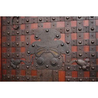 重厚鉄金具総欅格子蔵戸　W930 