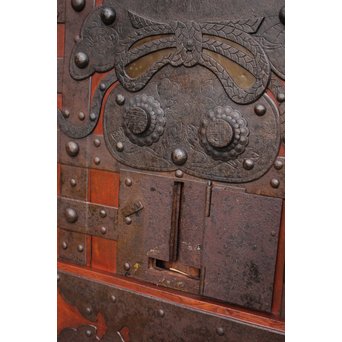 重厚鉄金具総欅格子蔵戸　W930 