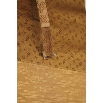 明治刺繍画 登美銘 鯉図　Z042 