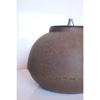 今日庵 淡々斎花押入 鉄常磐風炉/釜 五徳付　M057 