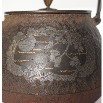 金寿堂 金銀象嵌鉄瓶　M061 