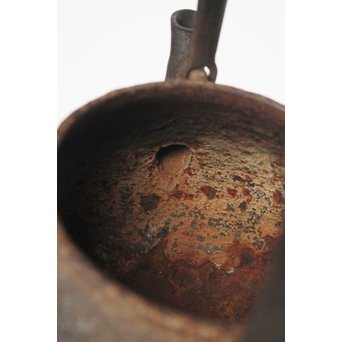 金寿堂 金銀象嵌鉄瓶　M061 