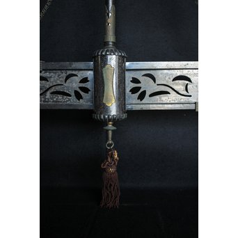 2灯桜紋 花型シェードのシャンデリア照明　A1876 