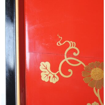 桐唐草蒔絵重箱と重台　Q027 