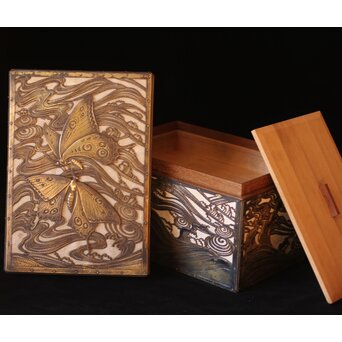 大須賀喬 銀鍍金 彫金蝶飾箱/茶箱　M062 