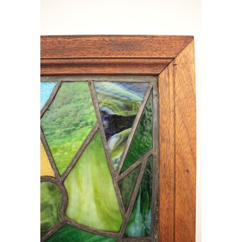 ステンドグラス 2枚1組　GD1185YD 枠は堅木　しっかりとしています