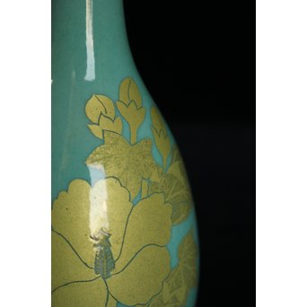 吉田美統 釉裏金彩花瓶　P060 