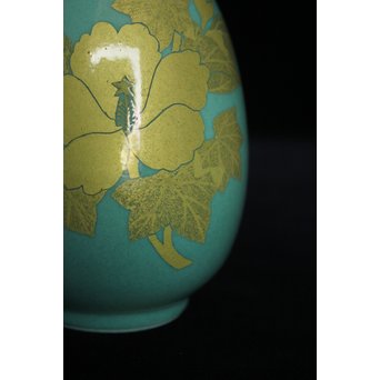 吉田美統 釉裏金彩花瓶　P060 